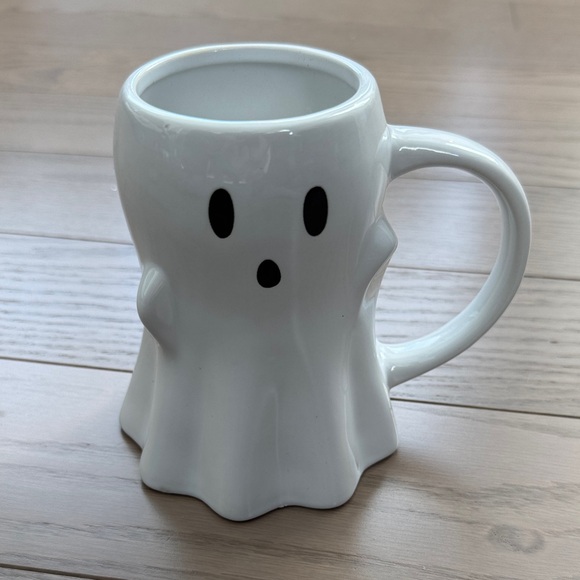 Hyde & EEK! Other - White Ghost Stoneware Mug